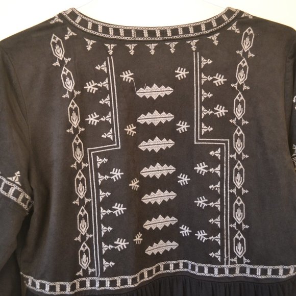 Embroidered Jacket - Picture 4 of 7